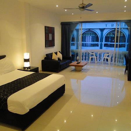 East Suites Pattaya Extérieur photo