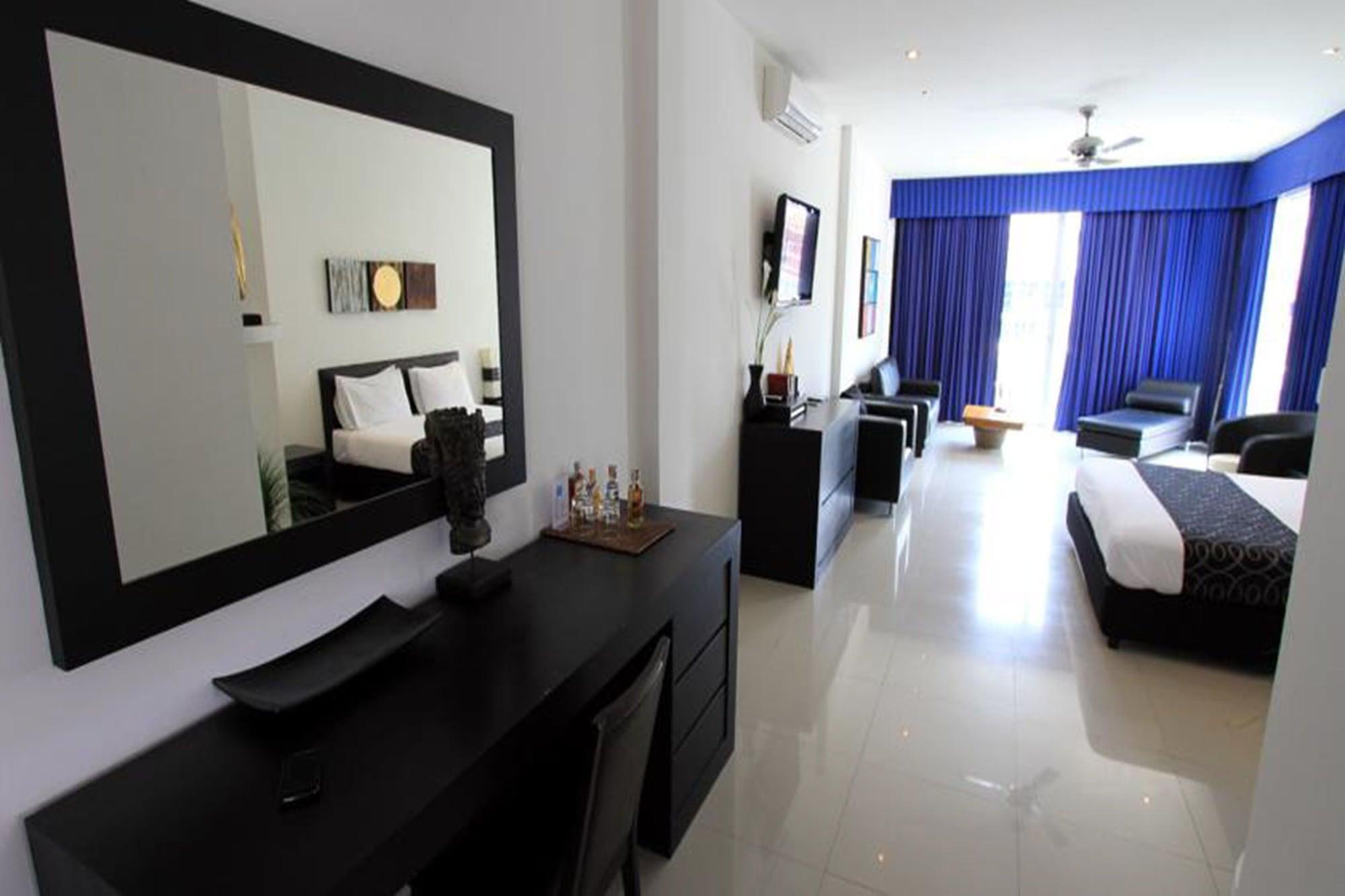 East Suites Pattaya Extérieur photo