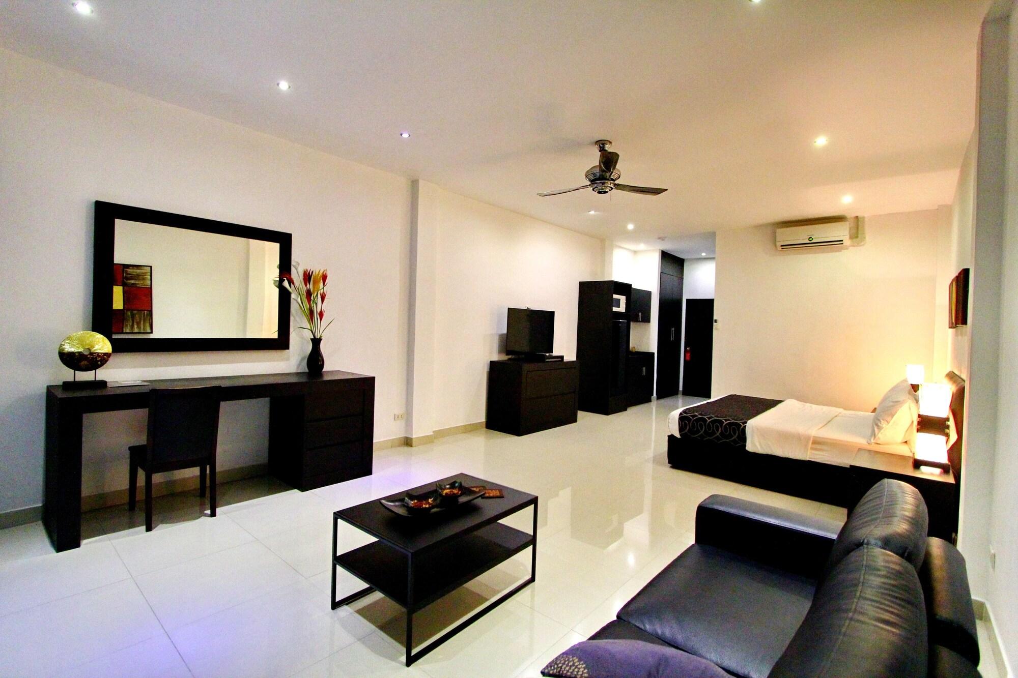 East Suites Pattaya Extérieur photo
