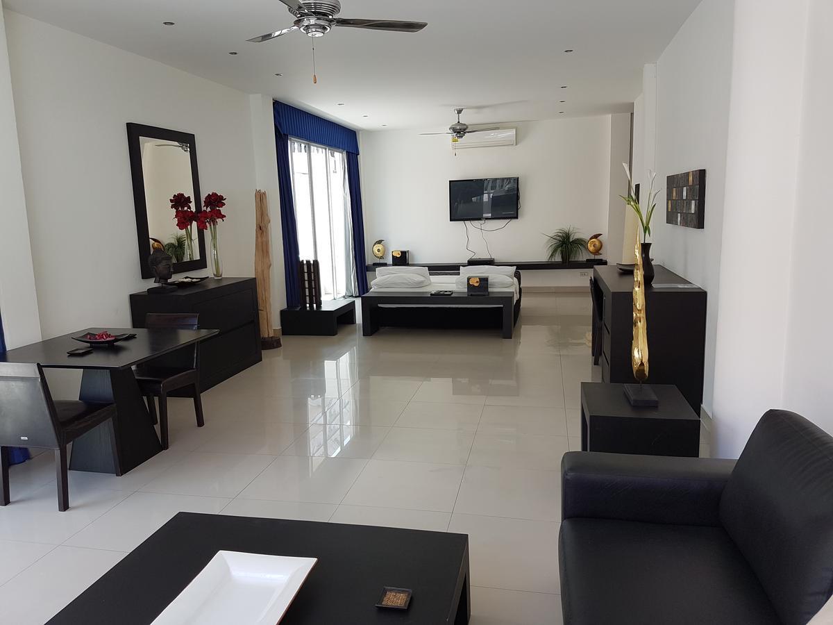 East Suites Pattaya Extérieur photo