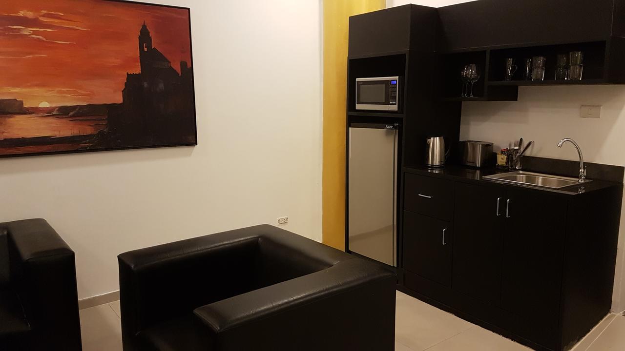 East Suites Pattaya Extérieur photo