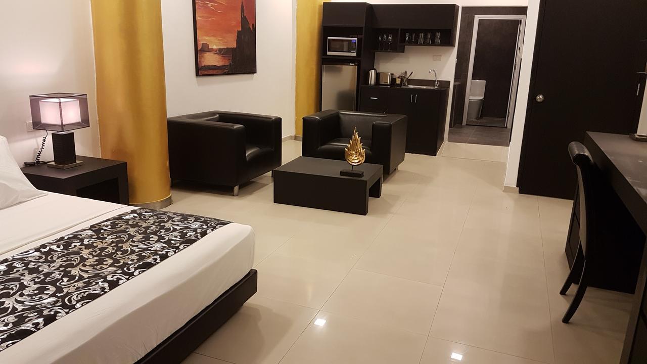 East Suites Pattaya Extérieur photo