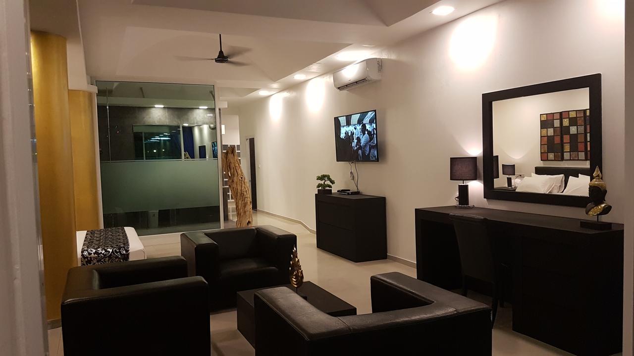 East Suites Pattaya Extérieur photo